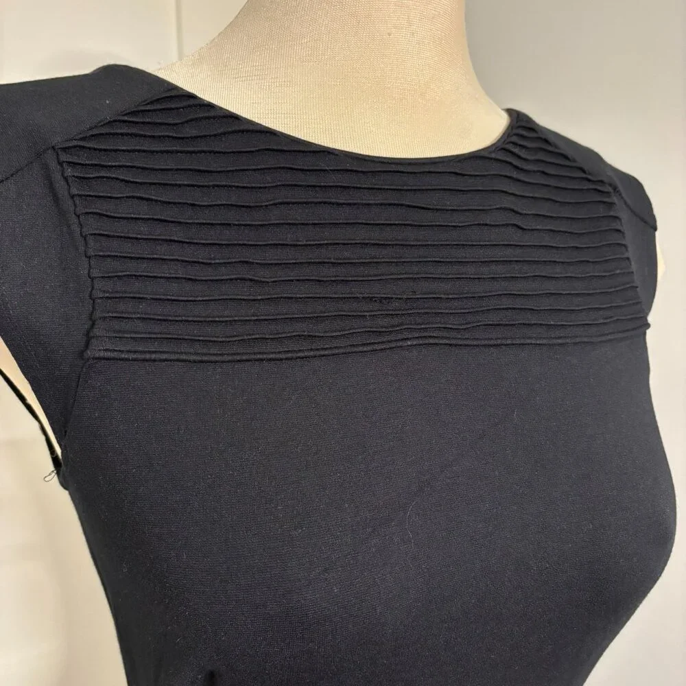 Banana Republic Dress - Picture 2 of 7